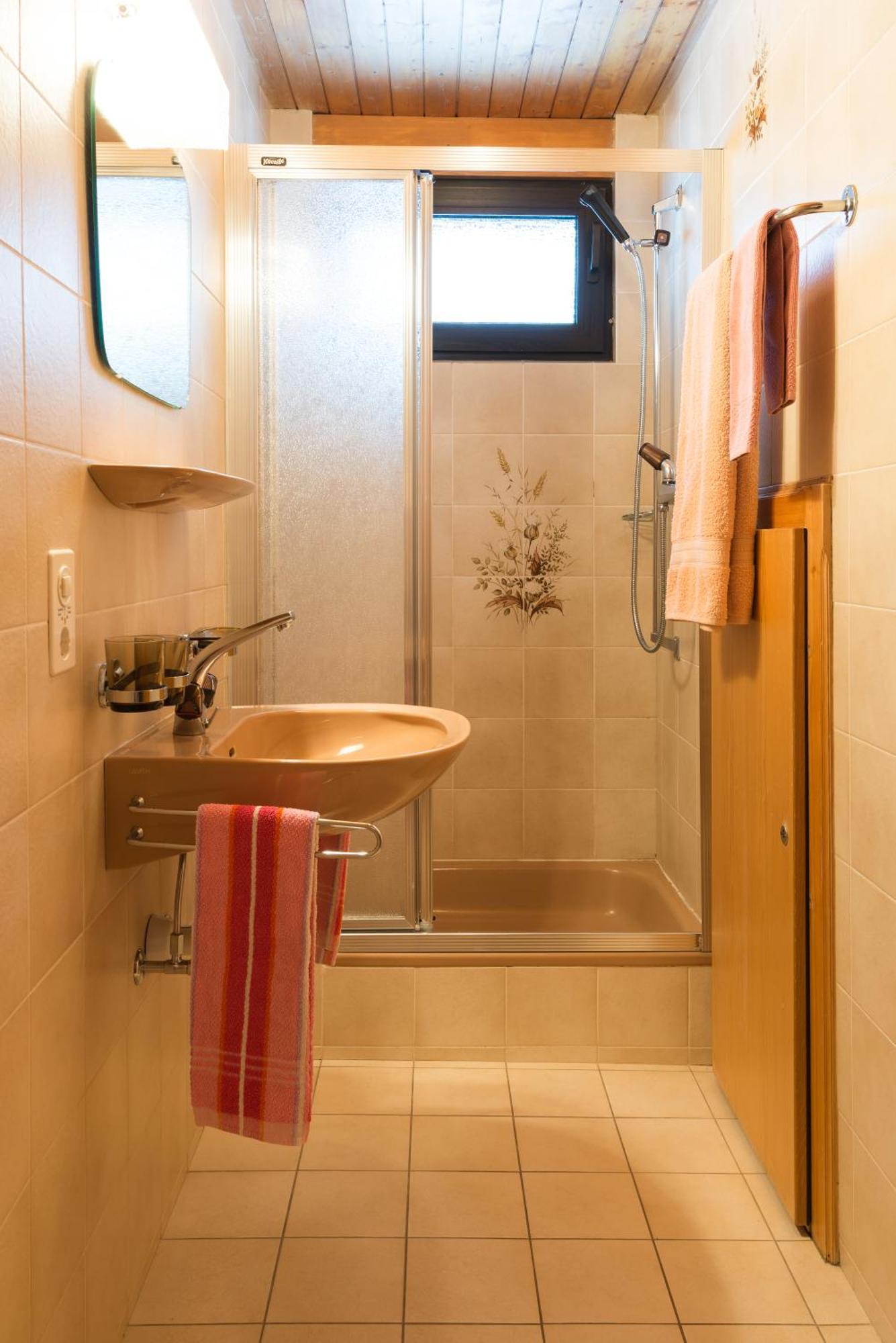 Ferienhaus Adonis Saas-Grund Habitación foto